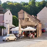 Rezidence Plesivec - Rodinny S 3 Loznicemi Homestay szállás