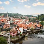 Rezidence Plesivec - Rodinny S 3 Loznicemi Homestay szállás *