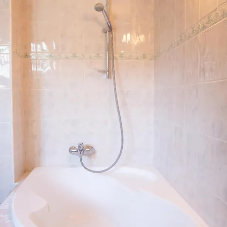 Rezidence Plesivec - Rodinny S 3 Loznicemi Privatunterkunft Český Krumlov