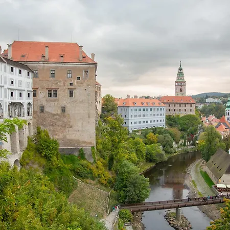 Rezidence Plesivec - Rodinny S 3 Loznicemi Privatunterkunft *