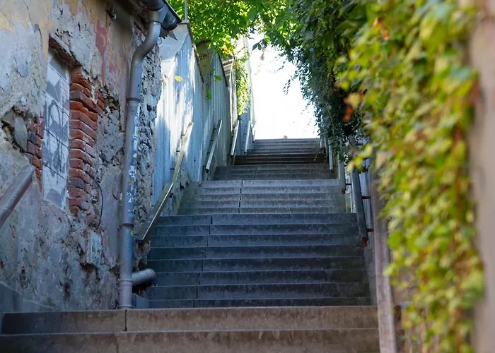 Rezidence Plesivec - Rodinny S 3 Loznicemi Český Krumlov